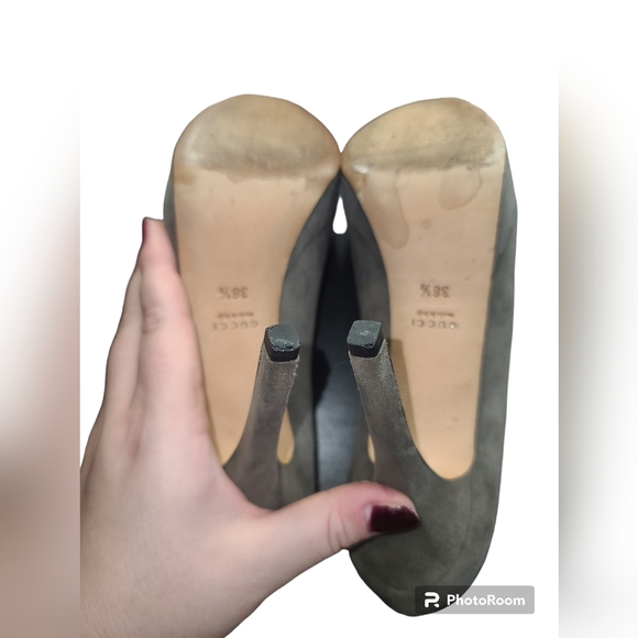 GUCCI Gray Suede Pumps (flawed) - Picture 11 of 14
